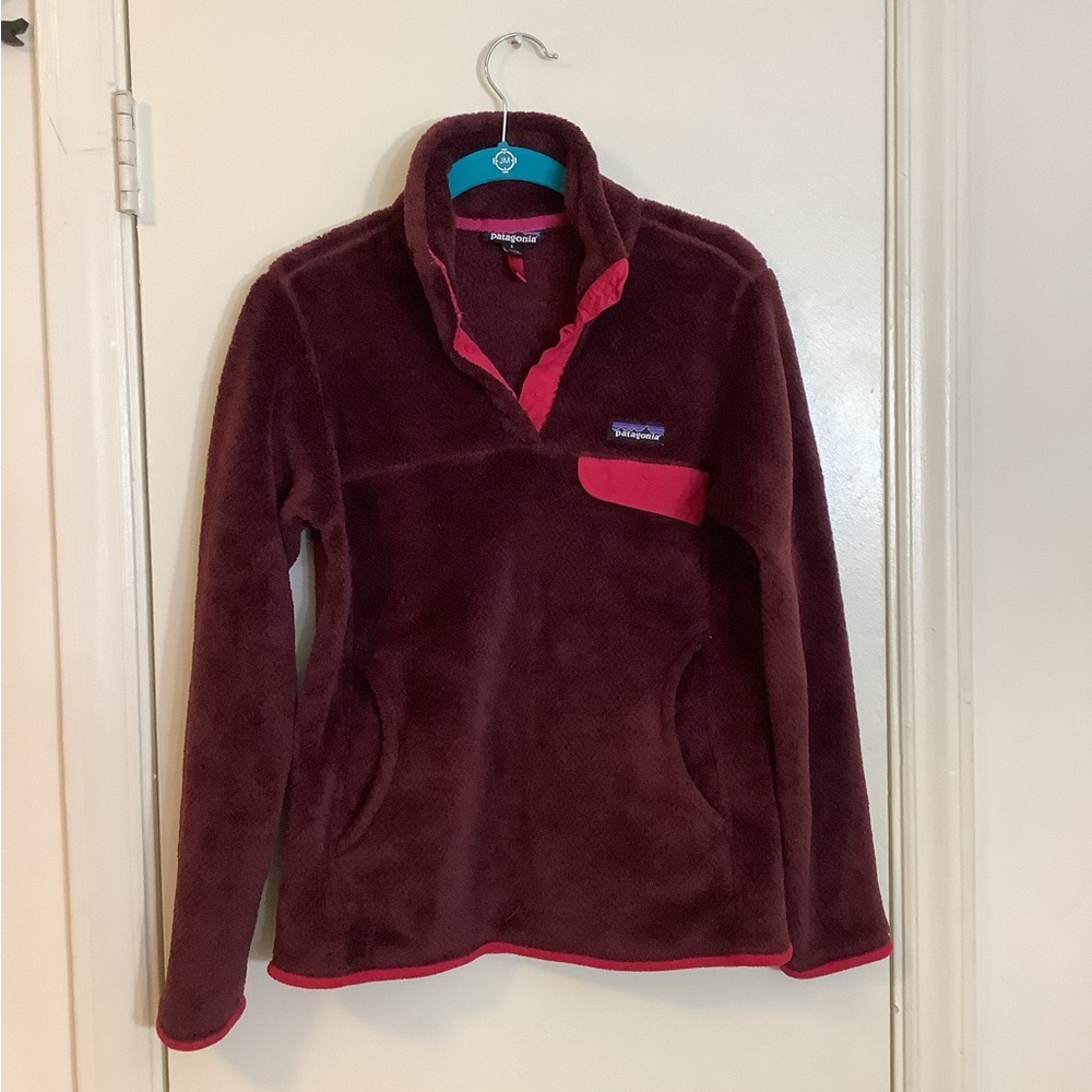Womens Patagonia Fleece Pullover-size S